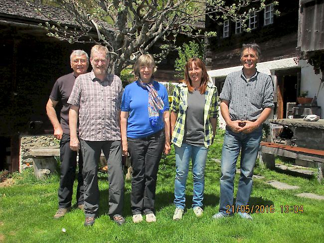 Der für drei Jahre wiedergewählte Vorstand des Fördervereins Ammern mit Betriebsleiter Helmut Kiechler, Projektchefin Karolin Wirthner, Präsidentin Rose-Marie Zumofen, Kassier Urs Hauser und Aktuar Beat Jost (von rechts).