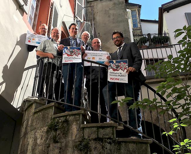 Geschlossen gegen «ProService Public» : v.l.n.r. Benjamin Roduit (CVPU), Grégoire Raboud (Grüne), Jonas Egli (FDP), Bernard Gabioud (Centre Gauche-PCS), Christian Roduit (SP) und Jérôme Dsmeules (SVPU)
