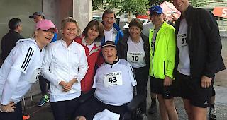 Viola Amherd (dritte von rechts) und die CVP-Fraktion am 15. Parlamentslauf.