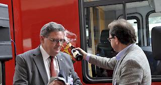 Champagnerdusche auf die Loki Zermatt.