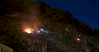 Die zwei Brandherde werde von der Feuerwehr gel&ouml;scht.