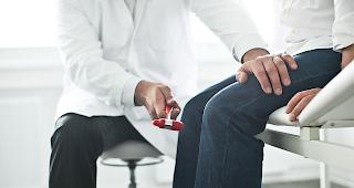 Die &Auml;rzte wollen f&uuml;r ihre Leistungen besser entl&ouml;hnt werden und gleichzeitig Kosten sparen.