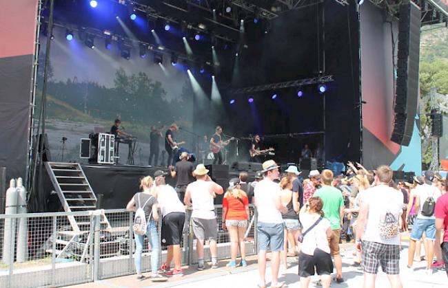 «Yokko» am Freitagnachmittag auf der Red Stage.