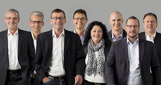 Die Kandidaten: Ren&eacute; Salzmann, Mario Schmidt, Bruno Lochmatter, Natal Imahorn, Charlotte Salzmann, Matthias Walker, Philipp Matthias Bregy, Ulli Prior (von links nach rechts).