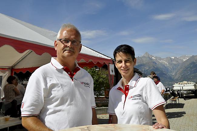 Andreas Schaller, Präsident des Oberwalliser Samariterverbands, und Sekretärin Gaby Bodenmann.