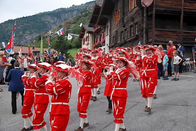 Impressionen vom Bezirksfest Westlich Raron in Hohtenn. 