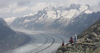 Ein Hobbit inmitten der Aletsch Arena.