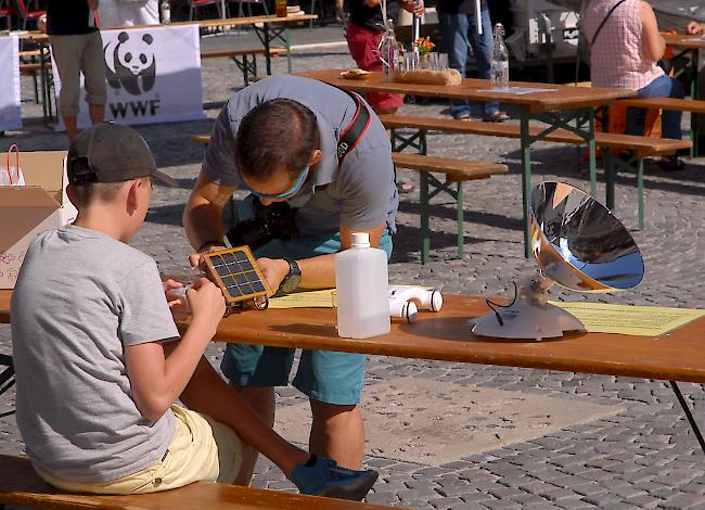 Impressionen vom Briger Solarmarkt des WWFs.