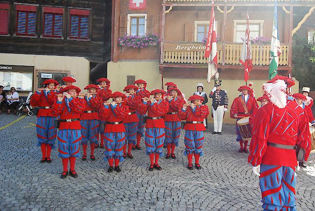 Impressionen von der Veteranentagung des Oberwalliser Tambouren- und Pfeiferverbandes in Ergisch. 