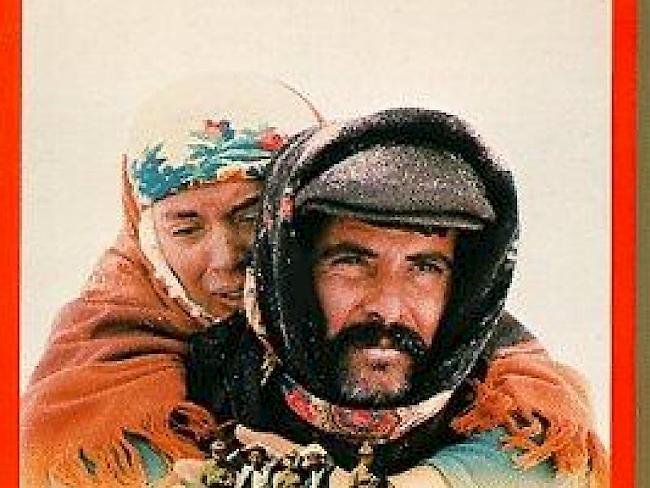 Tarik Akan - hier auf dem Plakat seines grössten Filmerfolgs "Yol" (1982) - ist mit 66 Jahren gestorben. (Pressebild)