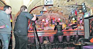 Action! Im &laquo;Chez Rino&raquo; drehte die Filmcrew mehrere Szenen.   