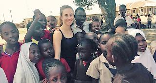 Elisabeth Borter w&auml;hrend ihres Aufenthalts im kenianischen &laquo;Matterhorn Children Center&raquo;.