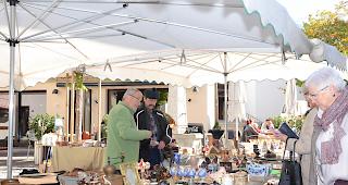 Hans Winkler ist bereits seit 30 Jahren als Verk&auml;ufer am Briger Herbstmarkt