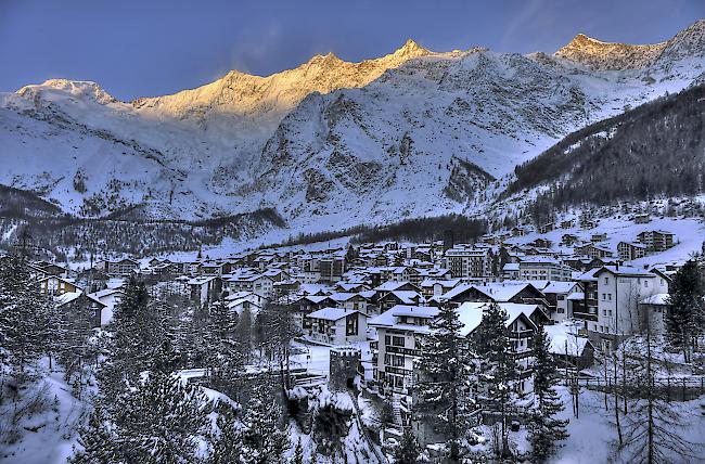 Die Saastal Bergbahnen AG bietet das Saisonabo für Saas-Fee und Saas-Almagell nun definitiv für nur 222 Franken an. 