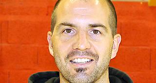 Trainer des HC Siders: Thierry M&eacute;trailler.