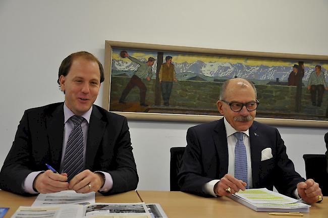 Finanzverwalter Marco Summermatter und Stadtpräsident Louis Ursprung präsentierten im Schloss das Budget 2017.