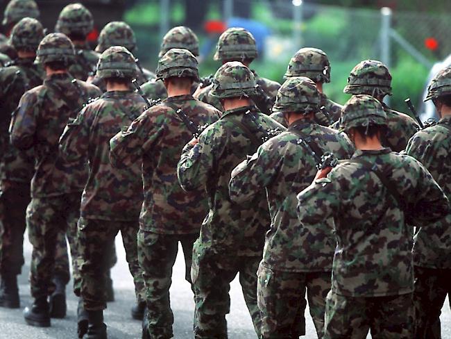 Rückzug. Die Schweizer Armee verlässt das Goms.