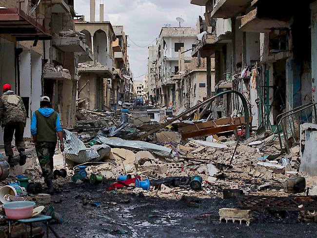 Nicht nur das antike Palmyra besteht aus Ruinen - unterdessen auch die Neustadt (Bild vom April dieses Jahres), arabisch: Tadmor. Viele Bewohner sind geflohen.