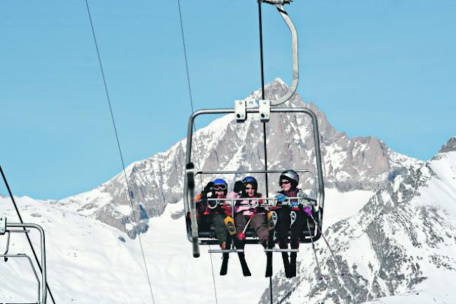 Im Wallis verzeichneten die Bergbahnen in den vergangenen zwei Monaten ein gutes Plus. 