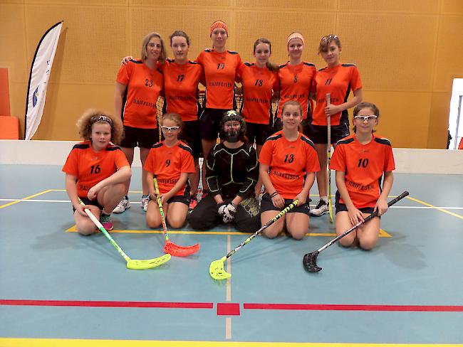 Mannschaftsfoto des Damenteams Baltschieder Future, das trotz grossen Fortschritten und viel Einsatz noch auf einen ersten Sieg in der Saison warten muss.