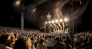 Ausgelassene Stimmung am Konzert von Stephan Eicher.