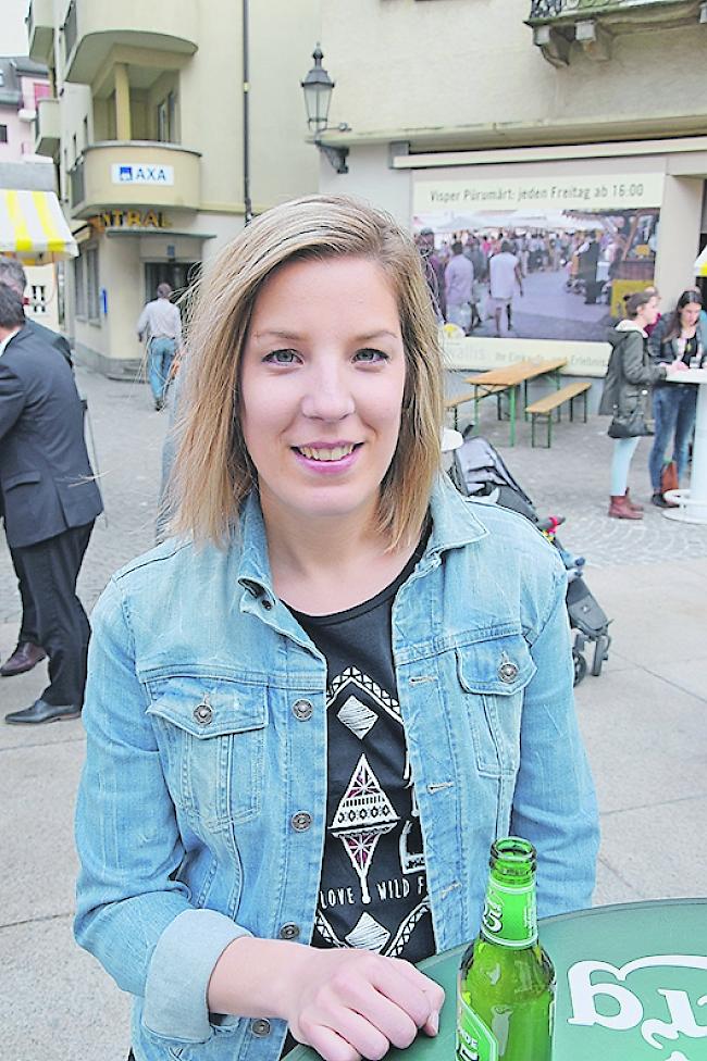 Kerstin Lengen (28) aus Embd.