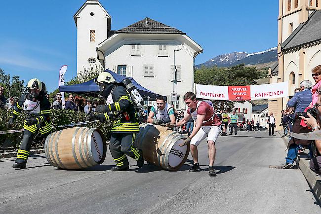 Talent gefragt. Auch die Feuerwehr war mit viel Einsatz am Werk. 