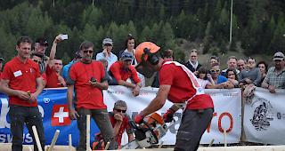 Hochspannung beim finalen Entasten.