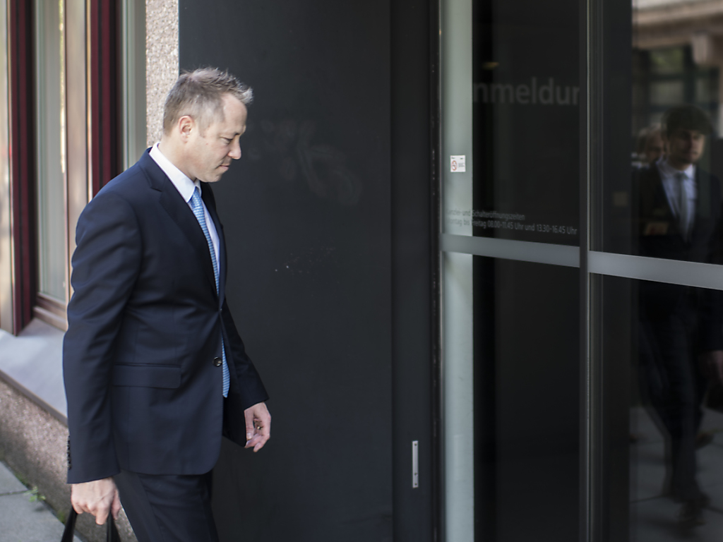 "Weltwoche"-Journalist wegen übler Nachrede schuldig ...
