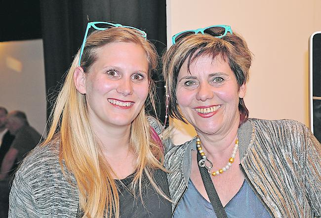 Sabine (31) und Eliane (56) Ramseier aus Visp.