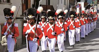 Die Herrgottsgrenadiere bei der Prozession.