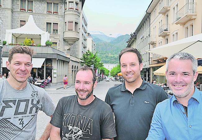  Stefan Müller (429 aus Wädenswil, Michael Sailer (33) aus Schönenberg, Yves Zurwerra (38) aus Naters und Bernhard Frabetti (43) aus Naters.