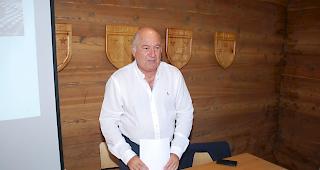 Pr&auml;sident der Vereinigung Walliser Roggenbrot, Jacques-Roland Coudray. 