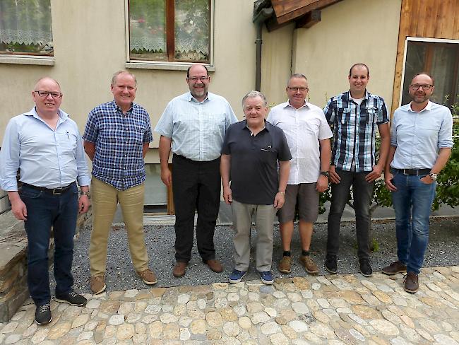 Verwaltungsräte und Geschäftsführung der TWKW v.l.n.r.: Beat Abgottspon, Leonhard Zumoberhaus, Michel Schwery (Vizepräsident), Fridolin Imboden (Präsident), Isidor Burkhardt, Pascal Dini, Diego Pfammatter.