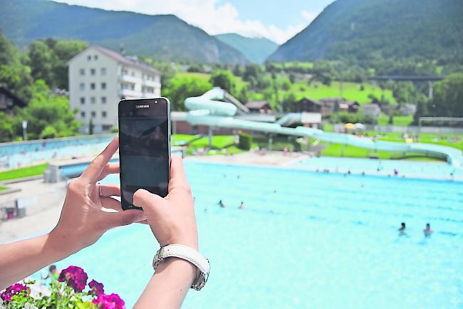 In den Oberwalliser Schwimmbädern ist «heimliches Filmen» nicht geläufig.