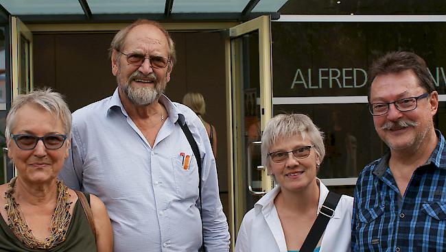 Christine (72) und Gerry (75) Wirt aus Basel-Land und Annemarie (55) und Klaus (68) Minnig aus Brig.