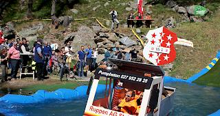 VS 1 ging beim Waters Slide in Simplon baden.