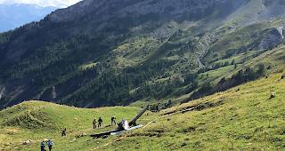 In der Region Sanetschpass hat sich am 20. August ein Flugzeugabsturz ereignet.