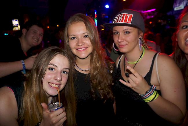 Liana Burgener (16) aus Saas-Grund, Ramona Furger (17) aus Eyholz und Fabienne Ebener (18) aus Visp