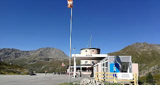 Nah am Geschehen. Das Tourismusb&uuml;ro soll die Aufmerksamkeit der Passanten auf Angebote in der
Umgebung lenken.