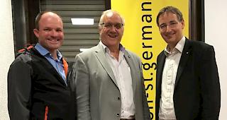 Thomas Zahno, dipl. Sozialversicherungsexperte der IV-Stelle Wallis, Parteipr&auml;sident Alex Schwestermann und Nationalrat Thomas Egger (von links)