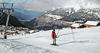 Immer schwieriger. Der Schneemangel zum Saisonstart liess den Winterumsatz der Rosswald Bahnen erneut schrumpfen.  