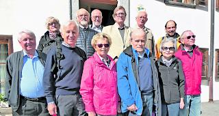 In Binn. Rottenbund-Mitglieder mit &ndash; in der ersten Reihe von links &ndash; alt Obmann Dr. Bernard Truffer, Obmann Dr. Erwin Leiggener und &ndash; in der zweiten Reihe rechts &ndash; Referent Dr. Werner Bellwald.