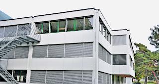 &Uuml;berwacht. Mit einem Kamerasystem wollte die Gemeinde Gampel-Bratsch f&uuml;r Recht und Ordnung auf dem Gel&auml;nde der Orientierungsschule sorgen. 