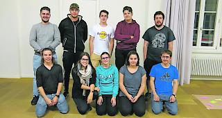 Ideen gesammelt. Junge Visper auf der Suche nach Angeboten f&uuml;r ihre Altersgruppe. 