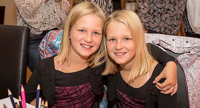 Olivia Lang (9), Jasmin Lang (9) aus Muri AG.