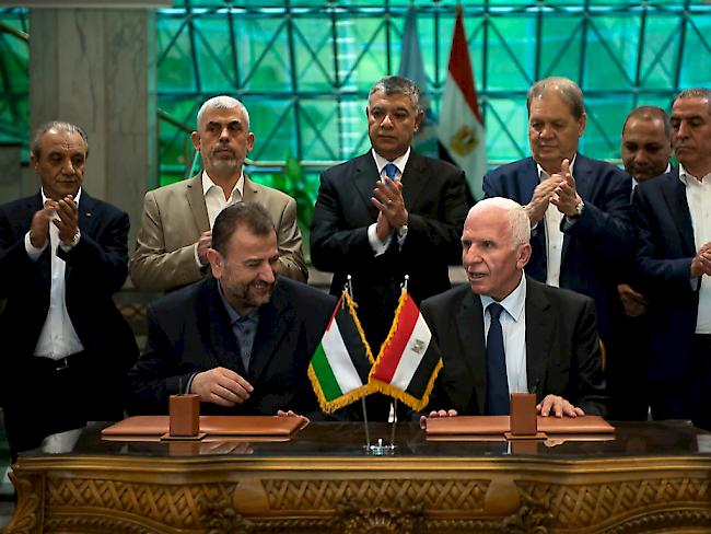 Hamas und Fatah unterzeichnen Versöhnungsabkommen 1815.ch