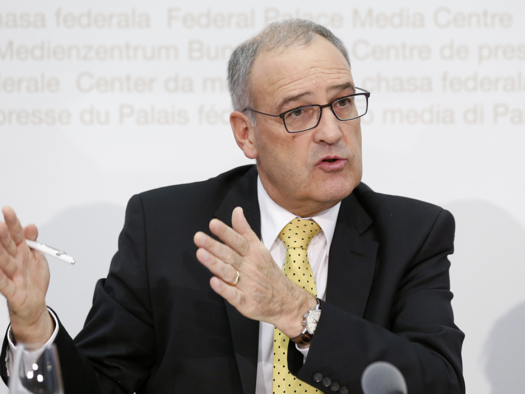 Parmelin Nicht Genug Personal F r Abwehr Von Cyber Angriffen 1815 ch