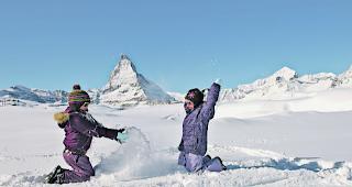 Anreize schaffen. Die neue Zermatter Familienoffensive verfolgt das Ziel, wieder mehr Kinder und Jugendliche f&uuml;r den Wintersport zu begeistern. 