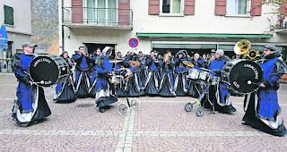 Bunter Reigen. Die &laquo;Caballeros&raquo; haben den Auftakt zu ihrem Jubil&auml;umsjahr begangen. 